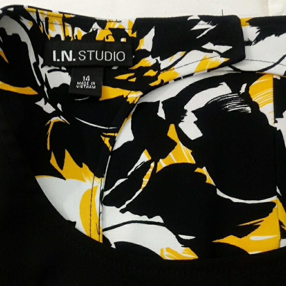 I.N.Studio Dress - Picture 5 of 5